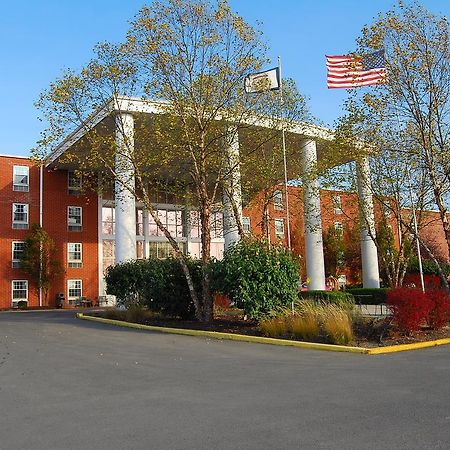 Ramada Conference Center Hotell Morgantown Exteriör bild