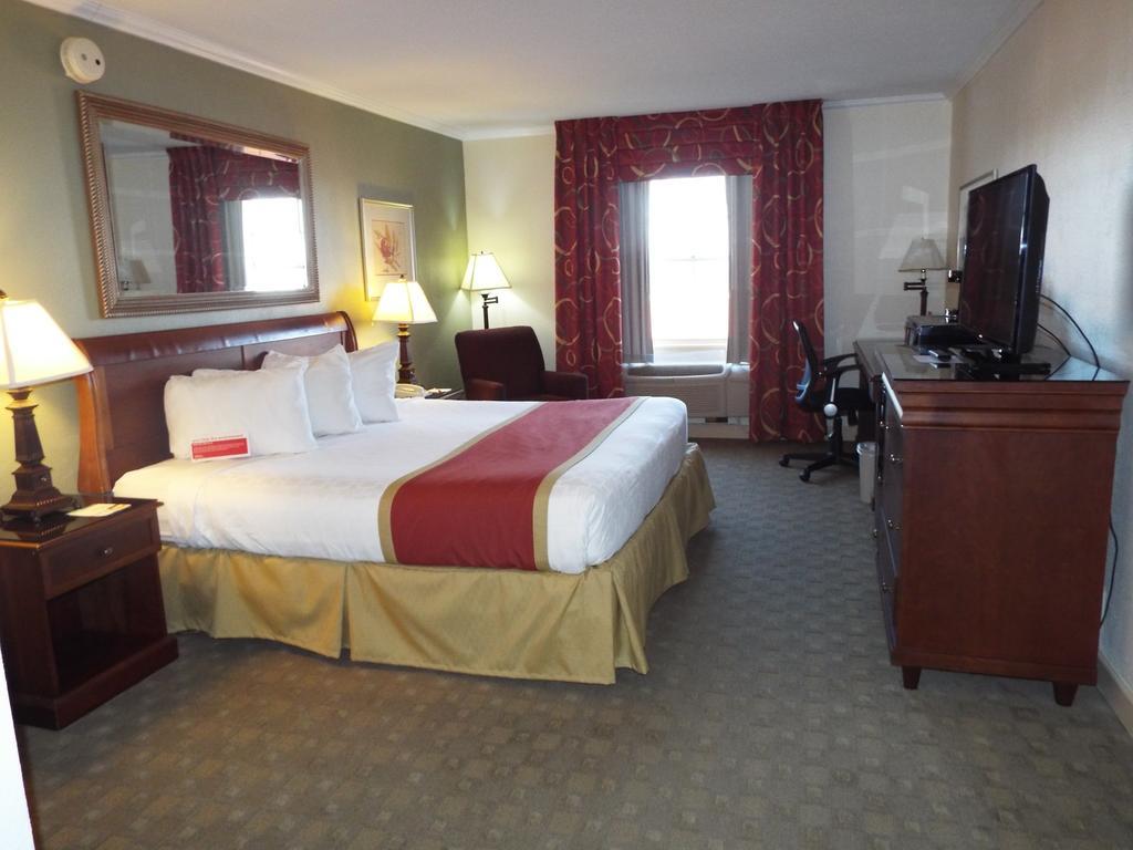 Ramada Conference Center Hotell Morgantown Exteriör bild