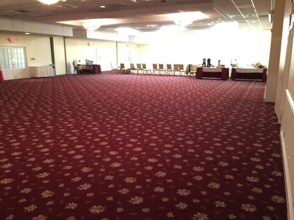 Ramada Conference Center Hotell Morgantown Exteriör bild